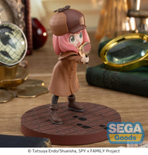 Load image into Gallery viewer, Spy x Family Luminasta Anya Forger Playing Detective Version 2
