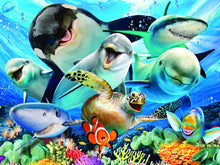 Load image into Gallery viewer, Prime3D Underwater Selfie - 63 Piece 3D Puzzle
