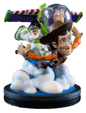 Load image into Gallery viewer, Toy Story Buzz Lightyear and Woody Q-FIG Max

