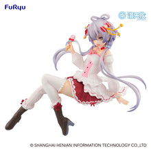 Load image into Gallery viewer, Luo Tian Yi Noodle Stopper Figure V Singer Luo Tian Yi /Lollypop Version
