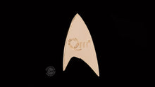 Load image into Gallery viewer, Star Trek Discovery Insignia Badge Operations
