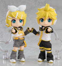 Load image into Gallery viewer, Character Vocal Series 02: Kagamine Rin/Len Doll Kagamine Len Nendoroid
