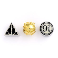 Load image into Gallery viewer, Harry Potter Set of Charms Deathly Hallows, Golden Snitch and 9 3/4 Platform
