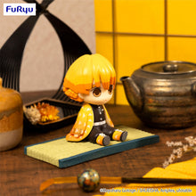 Load image into Gallery viewer, Demon Slayer Kimetsu no Yaiba Potetto Figure Agatsuma Zenitsu
