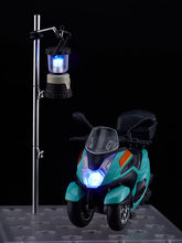 Load image into Gallery viewer, Laid-Back Camp Nendoroid Rin Shima Trike Version
